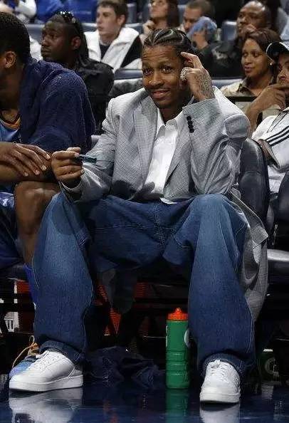 官方：曼城签下纽约城左后卫麦克法兰（官宣：曼城从纽约城引进左后卫麦克法兰）