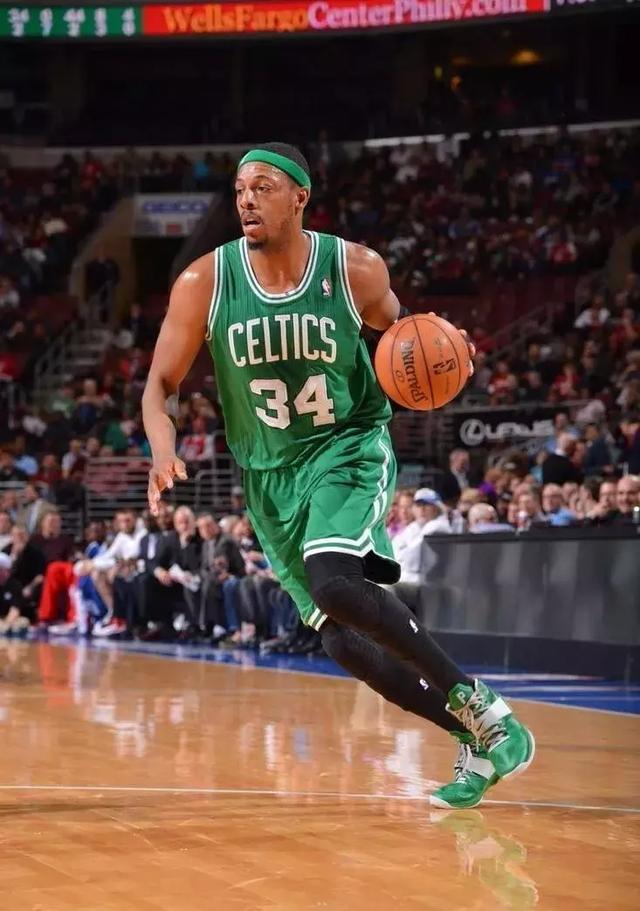 世界杯8强潜在4组强强对阵：阿根廷vs葡萄牙、巴西vs英格兰等（世界杯八强或上演四场焦点大战：阿根廷PK葡萄牙、巴西对决英格兰等）