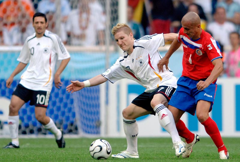 《Goal》总结了今年夏窗的最佳转会，这些球员对...（Goal盘点今夏转会窗最佳引援：这些球员改变了各自球队）