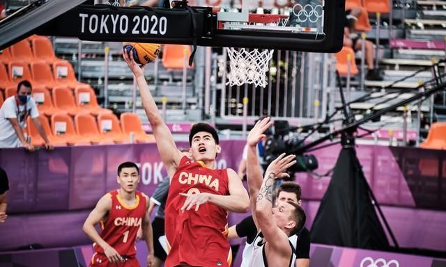 阿尔特塔：埃泽本可以进4球甚至5球；我们现在的势头很好（阿尔特塔：埃泽原本可收获四五球；我们的状态正佳）