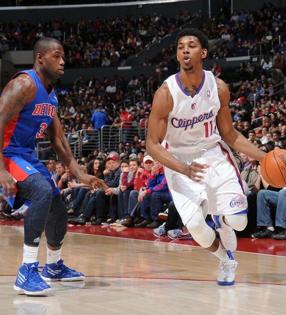 恩里克：登贝莱上场问题需谨慎处理，希望圣诞节后伤员能回归（恩里克：登贝莱出场需审慎评估，盼圣诞节后伤员复出）